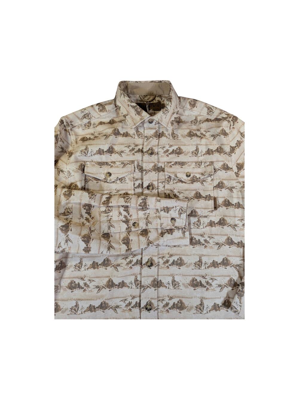 NWT Levitate Hunting Wildlife Deer Print Button Front Shirt Medium